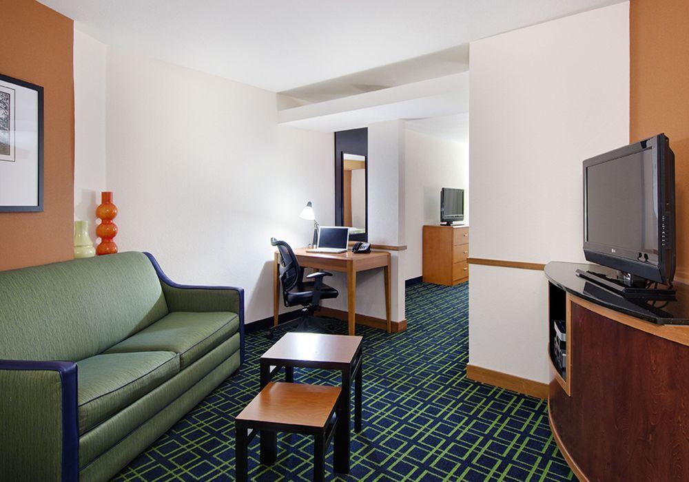 Fairfield Inn And Suites By Marriott Conway Bagian luar foto